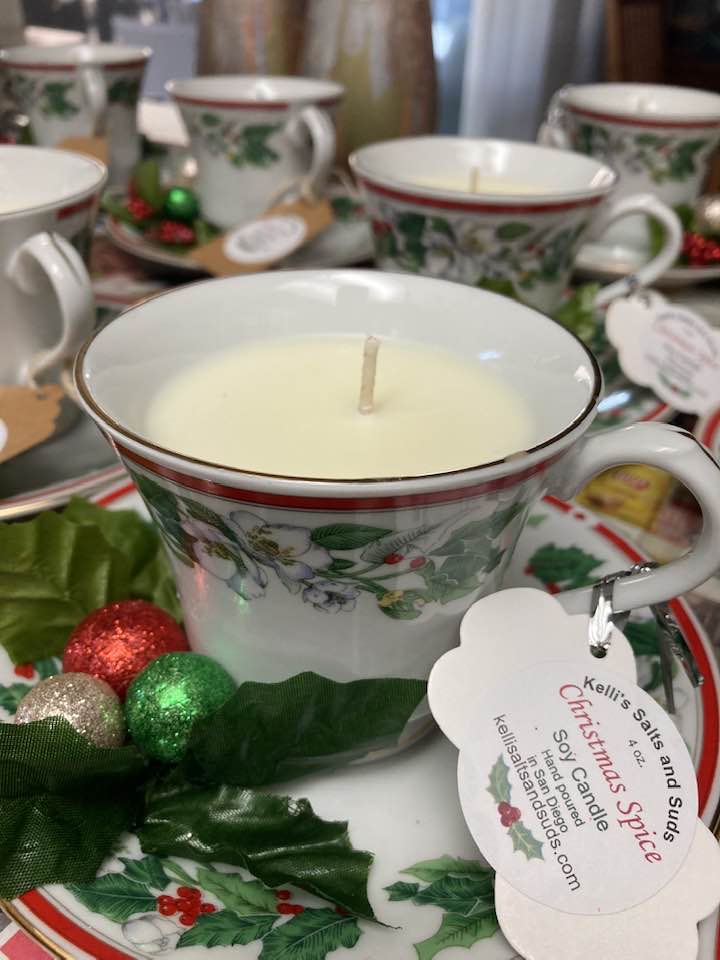 Christmas Tea Cup Candle